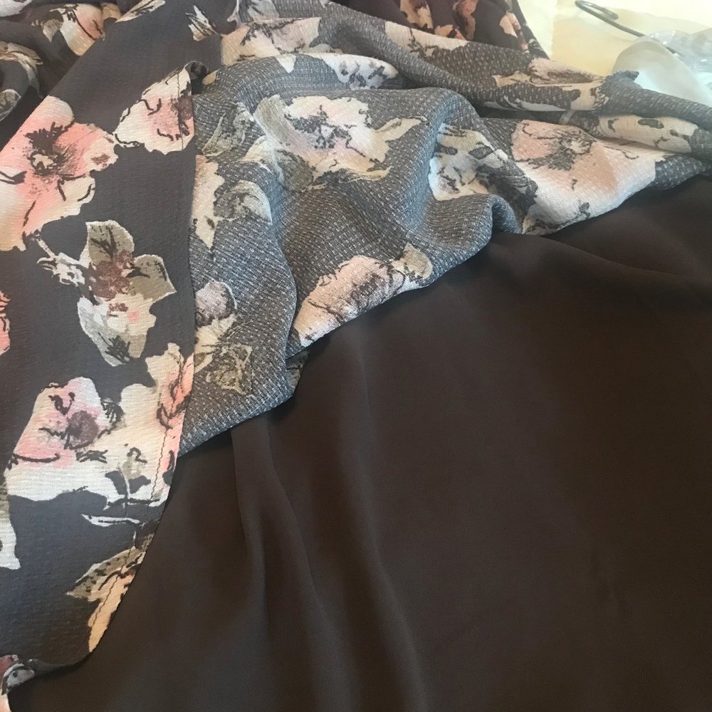 Spring Dress - Picture 4 of 5